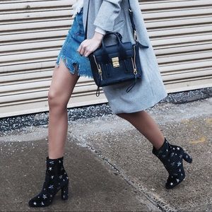 Steve Madden Star booties
